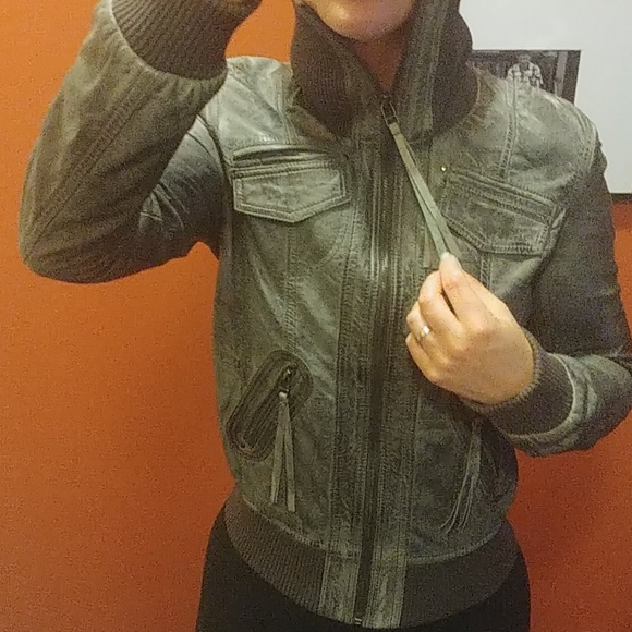 Genuine Leather bomber - Picture 4 of 7